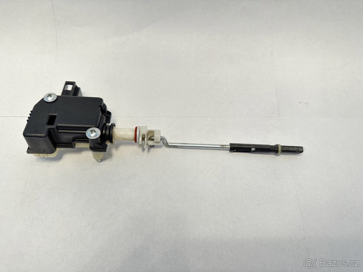 Zámek palivové nádrže Superb 1 - 2