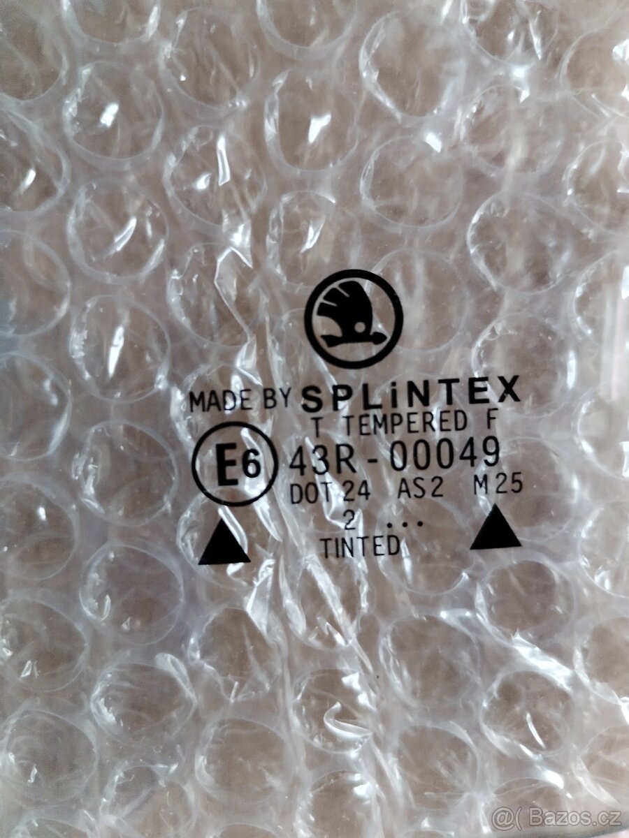 Levé zadní okno pevné Octavia1 - 2