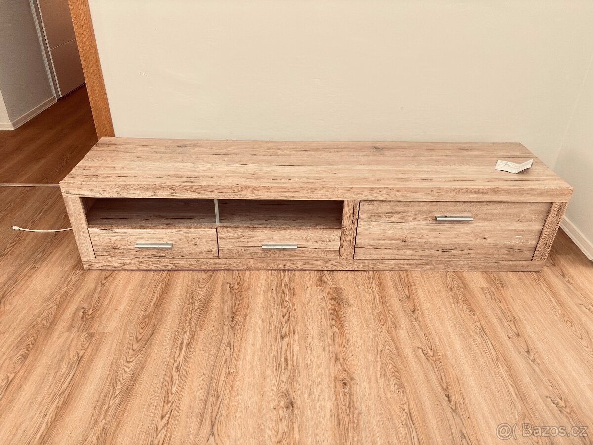 Obývací stěna - 2