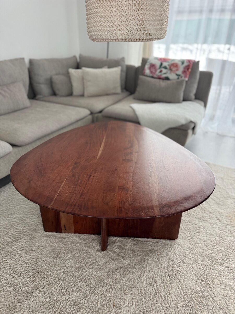 Konferenční stůl z akácie - 2