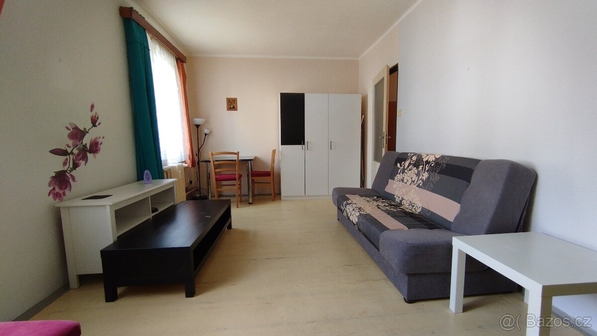 Pronájem garzonky - 2