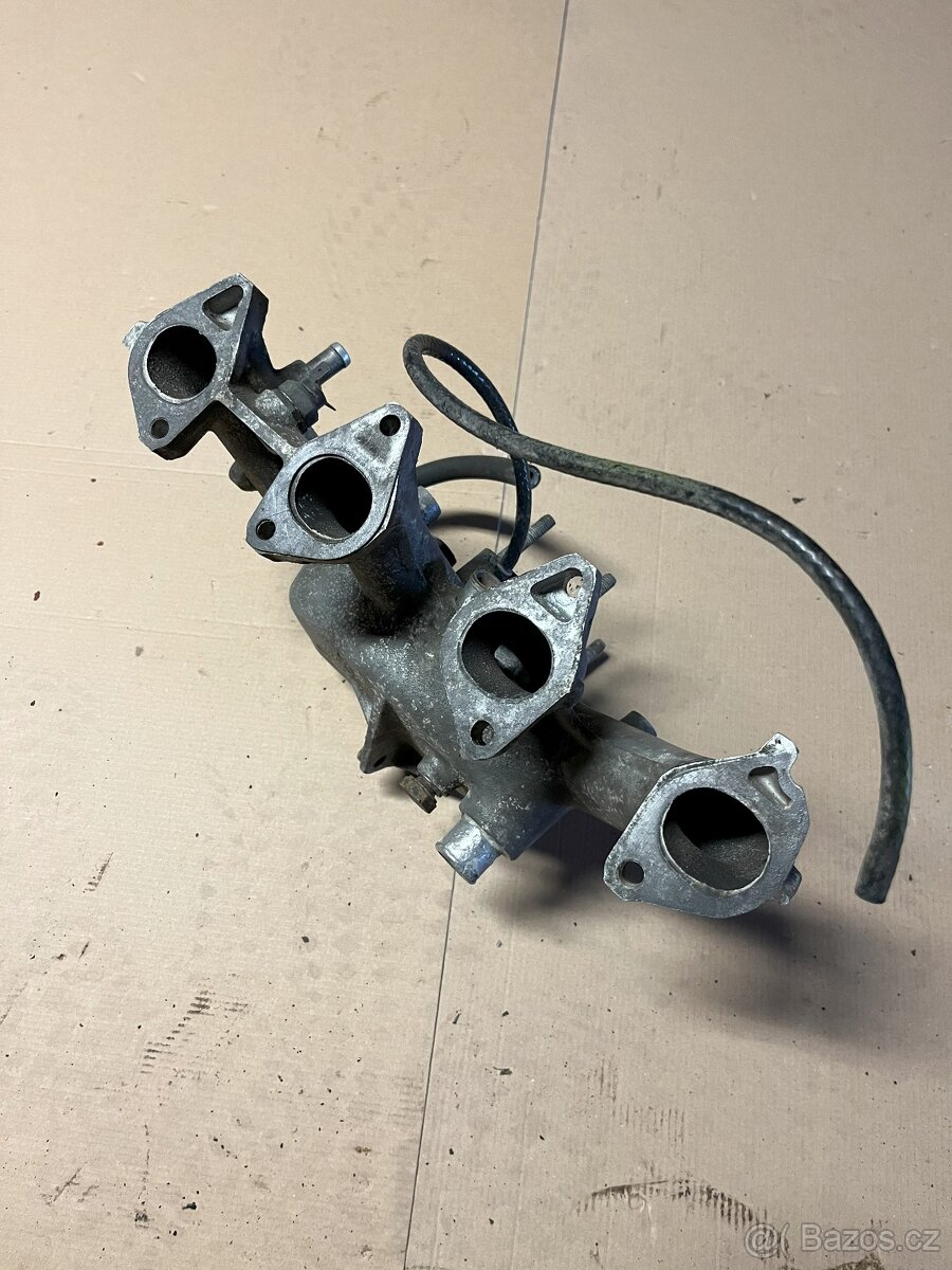 Sací potrubí BMW M10 E10 2002 - 2