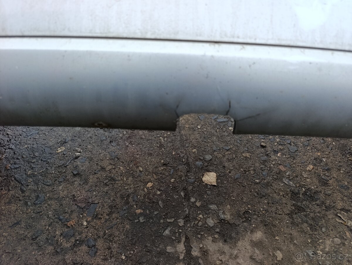 Zahradní nárazník Ford Fusion - 2