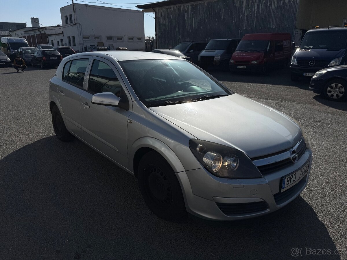 Opel Astra 1.6 benzin - 2