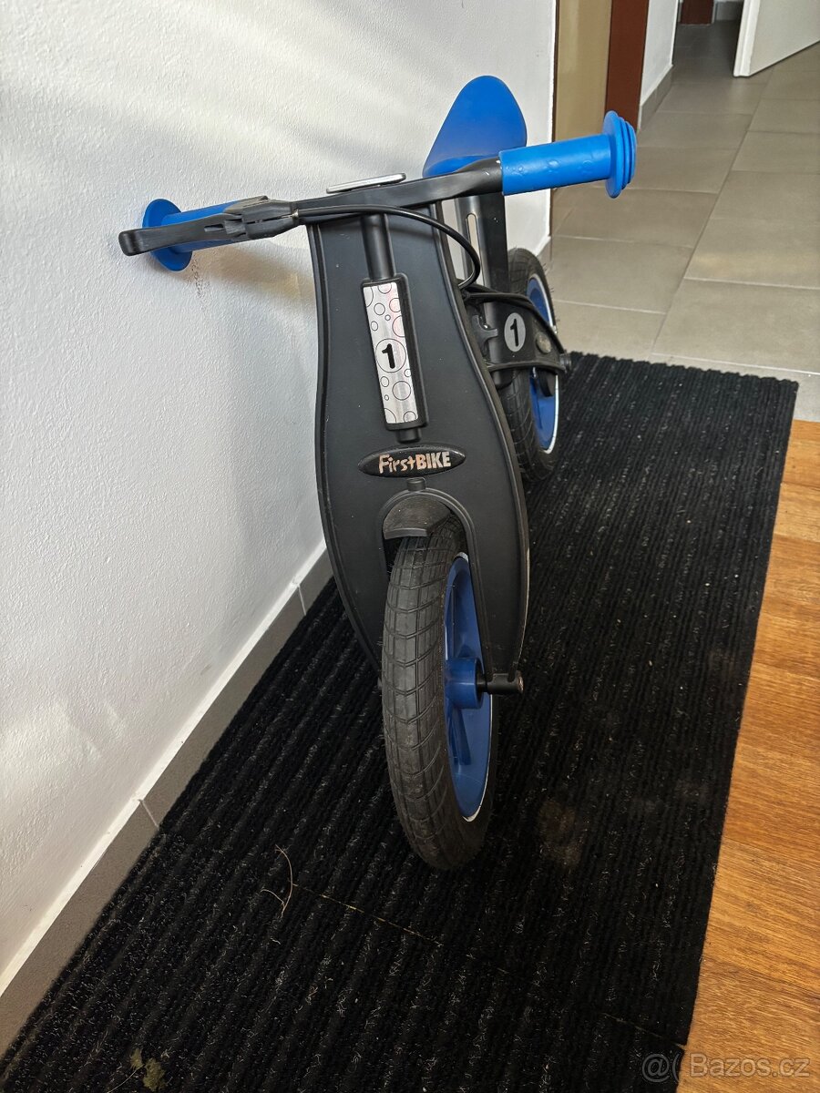 Odrážedlo firstbike - 2