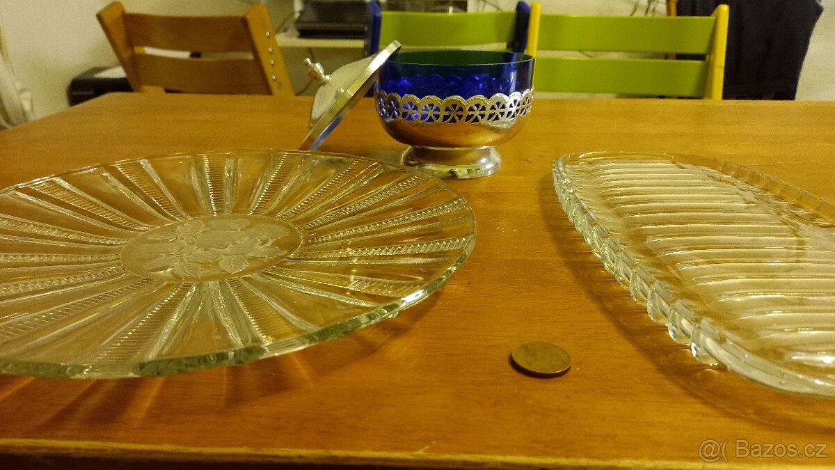 Skleněné tácy - 2