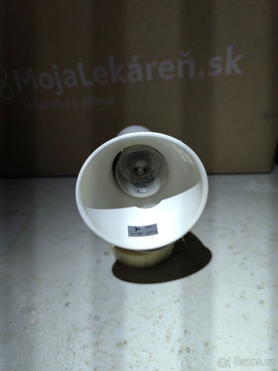 2x nástěnná lampička na zeď - 2