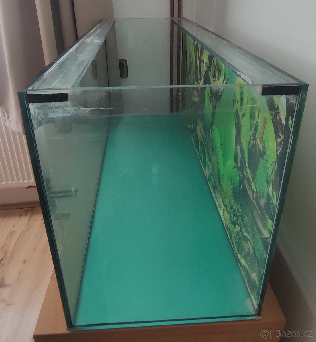 Akvárium - terárium . - 2