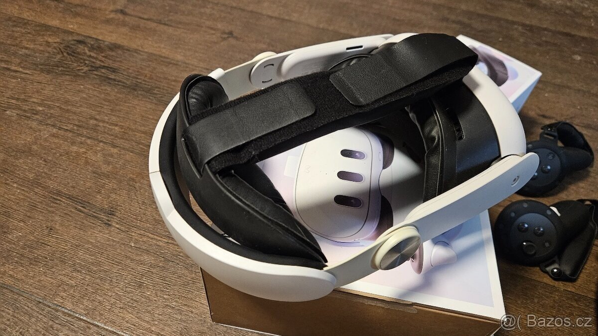 Meta Quest 3 128GB + příšlušenství - PC 22 tis - 2