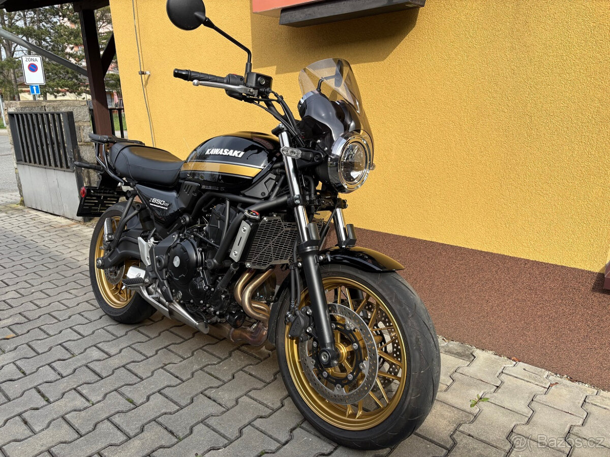 Kawasaki Z 650 RS - 2