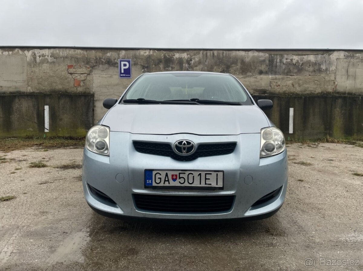 Toyota Auris 1.4 2008 - 2