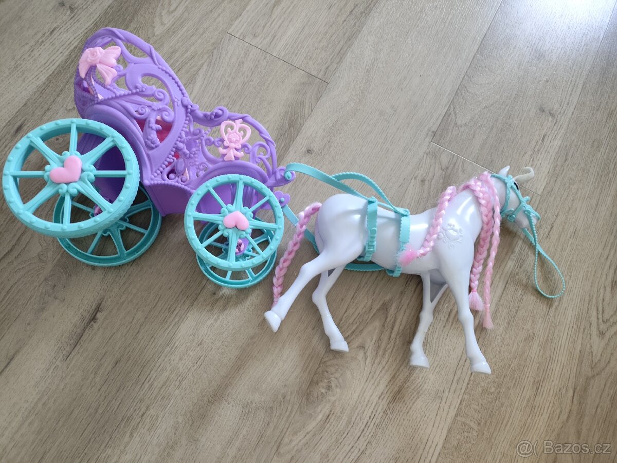 Koník s kočárem - 2