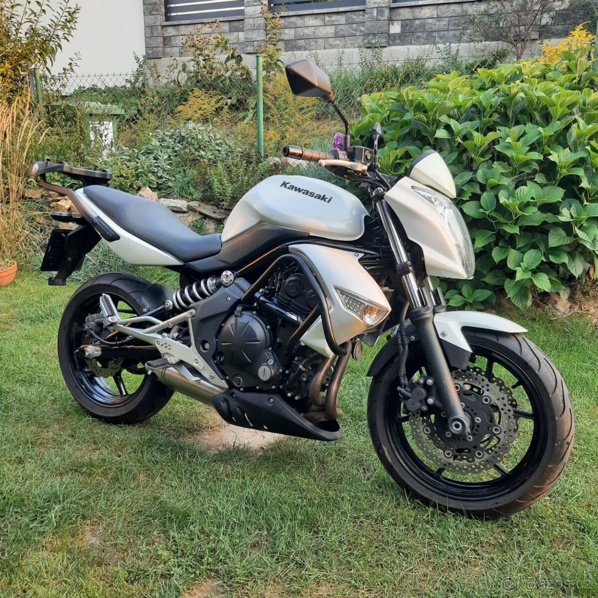 Kawasaki ER6N - 2