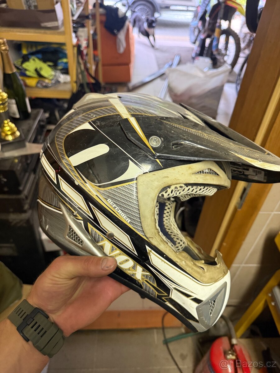 Přilba moto velikost L - 2