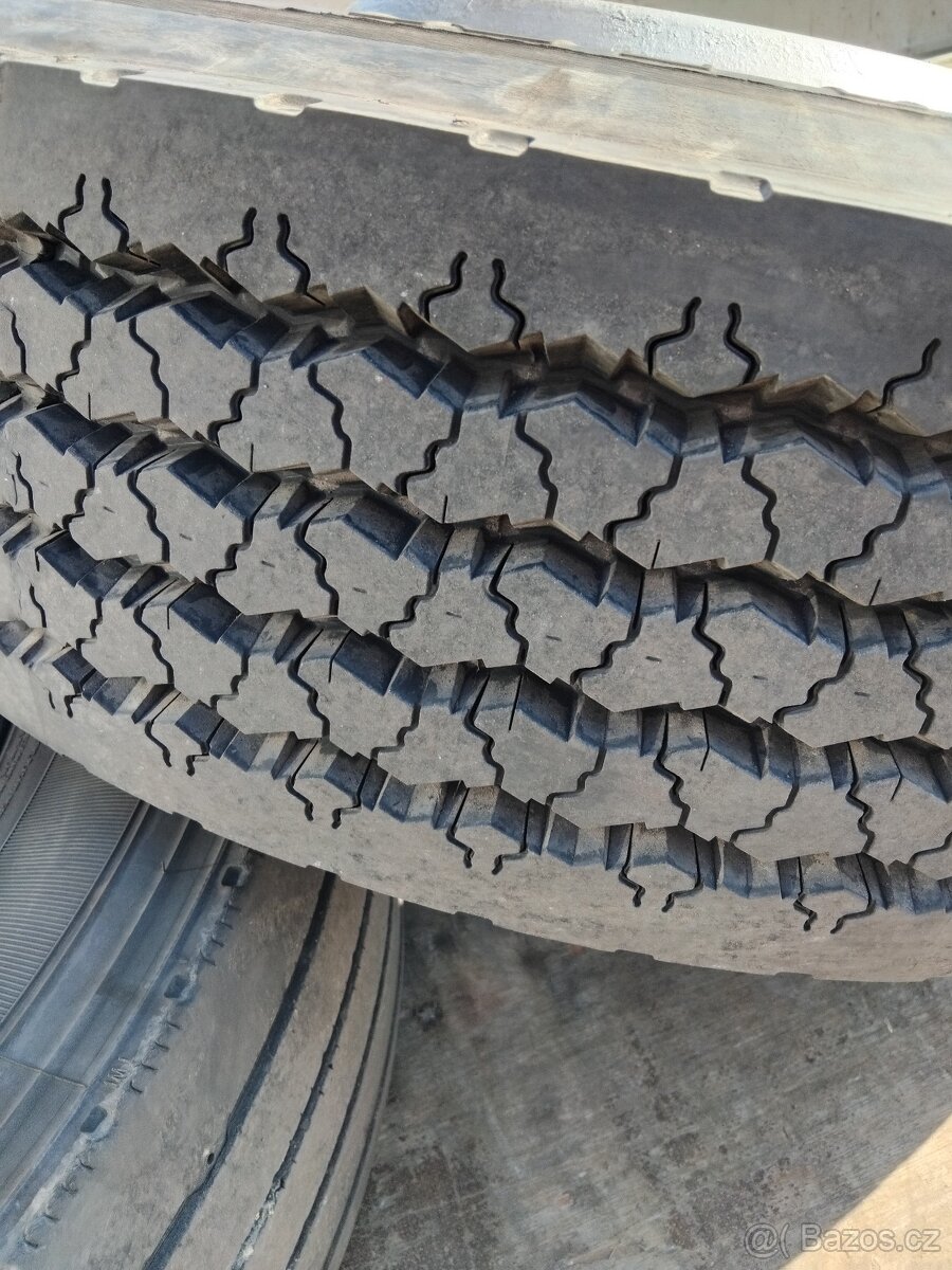 Pneumatika 245/70 19.5 - 2