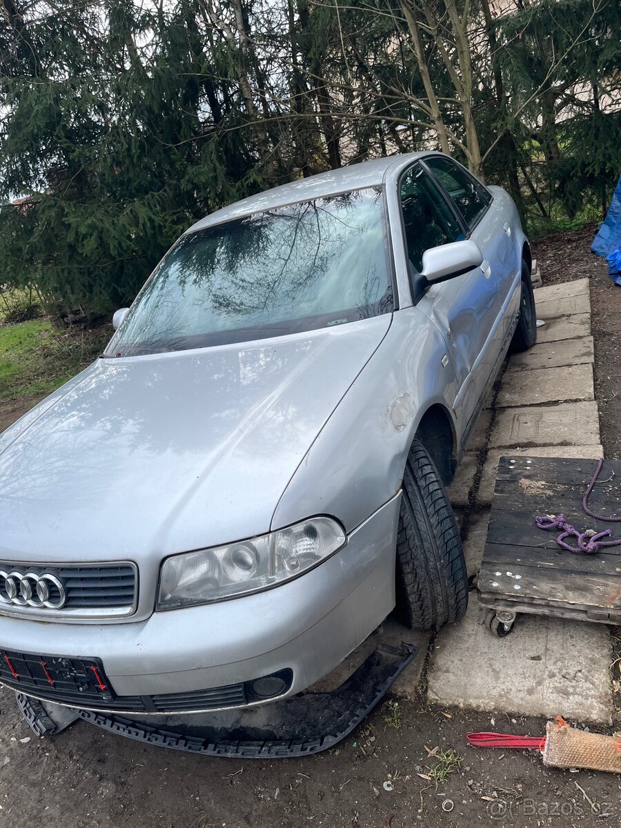 Náhradní díly z Audi a4 b5 facelift - 2