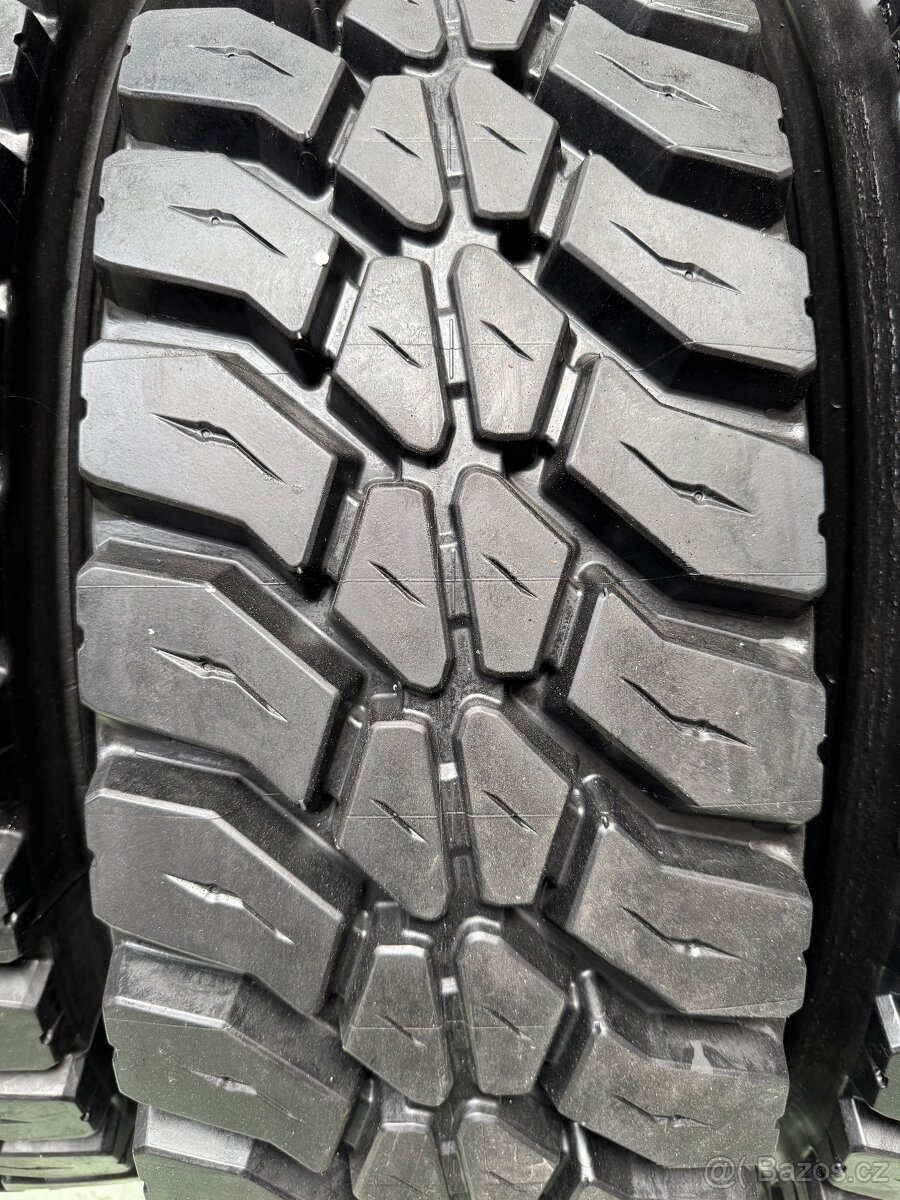 315/80 r22,5 Leader Tread L30 - 2