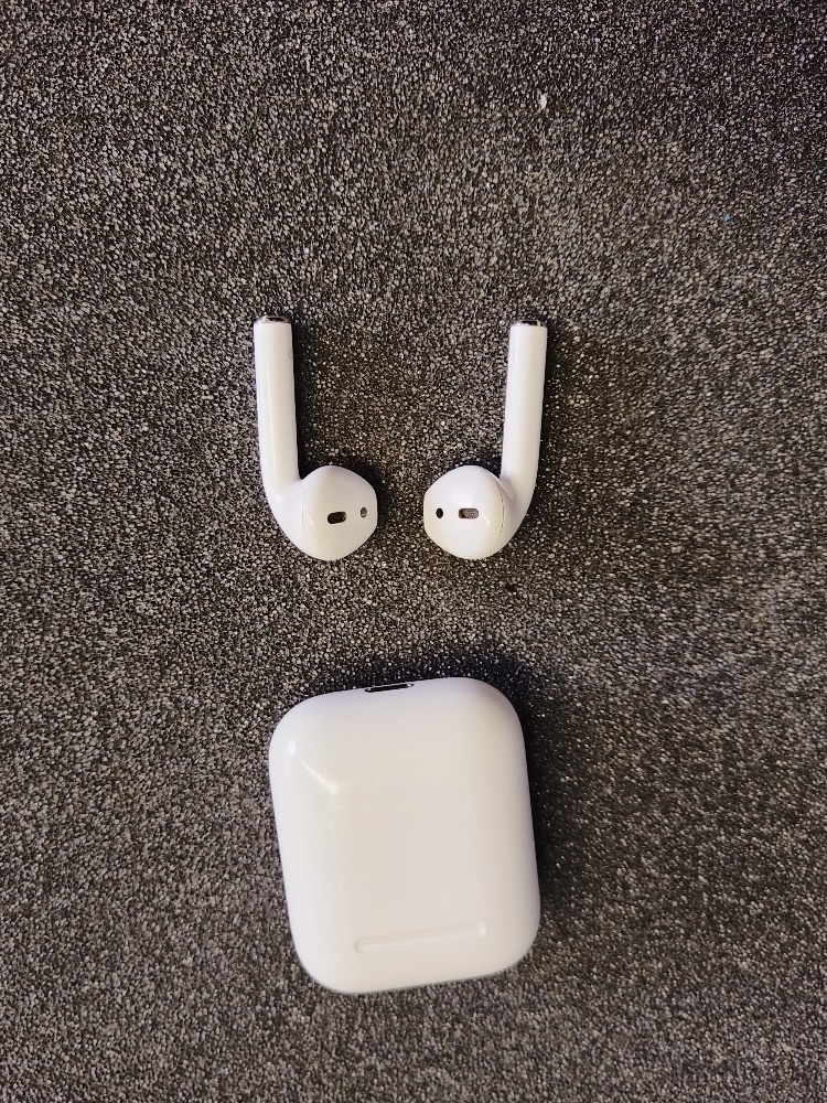 Apple Airpods 2 - 2