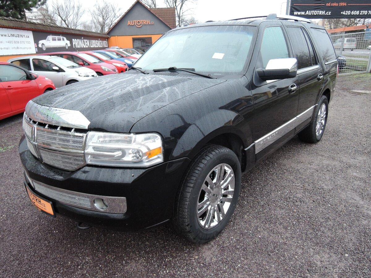 Lincoln Navigator 5,4i V8 24V Aut. LPG 7.míst 2007 - 2