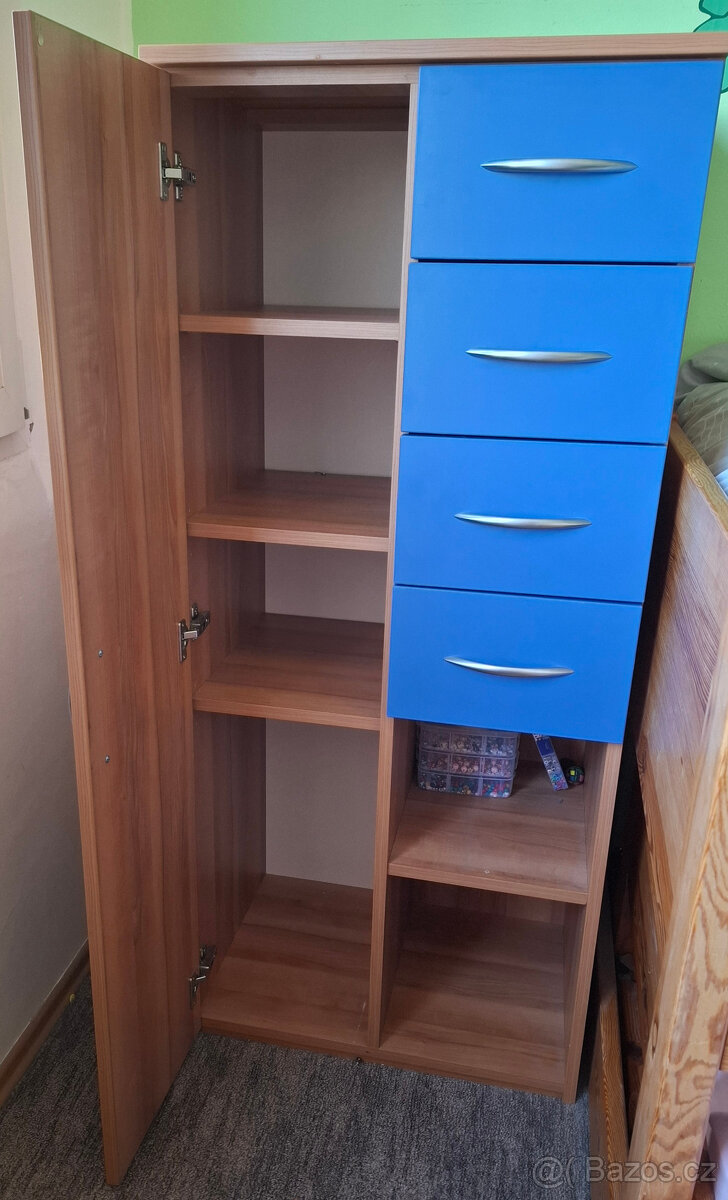 Skříňka, komoda - 2