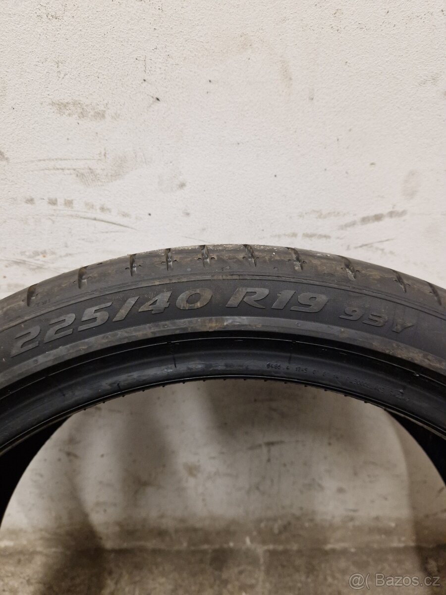225/40/19 93Y PIRELLI P ZERO MOE RUN FLAT - 2