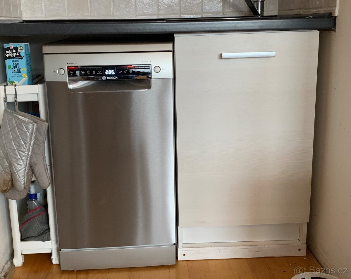 Myčka BOSCH 45 cm - 2
