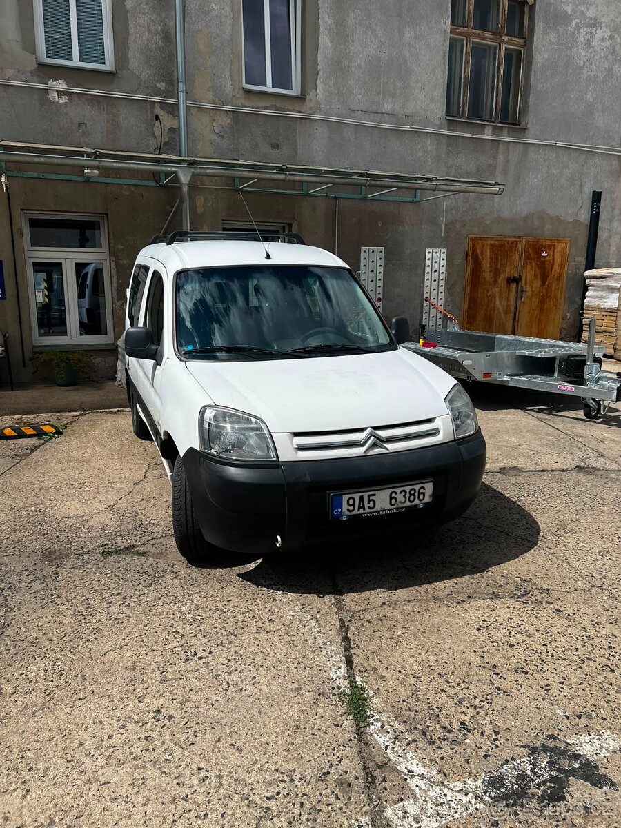 Citroen Berlingo 1.4 l benzín - 2