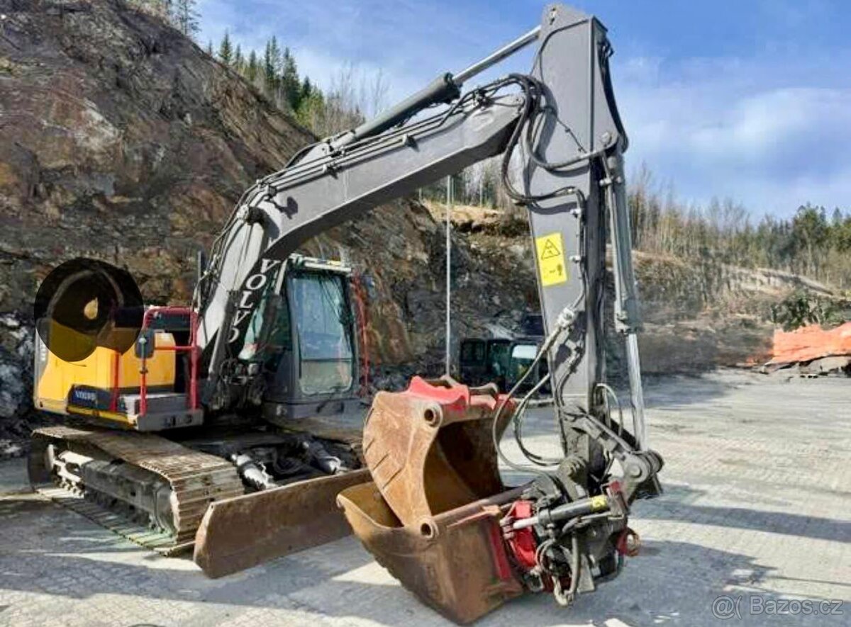 Pásový bagr Volvo EC140EL - 2