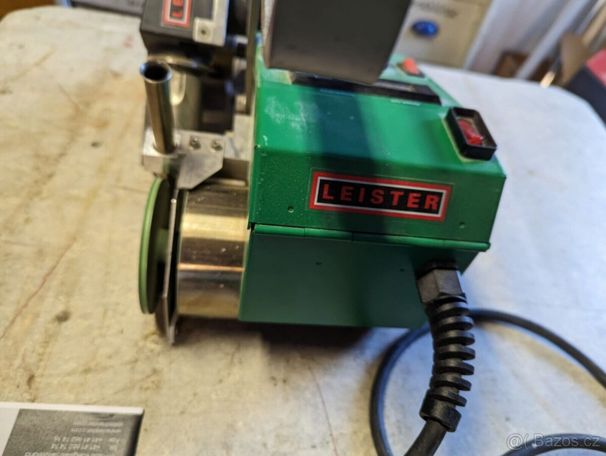 Svařovací stroj Leister Unifloor E - 2
