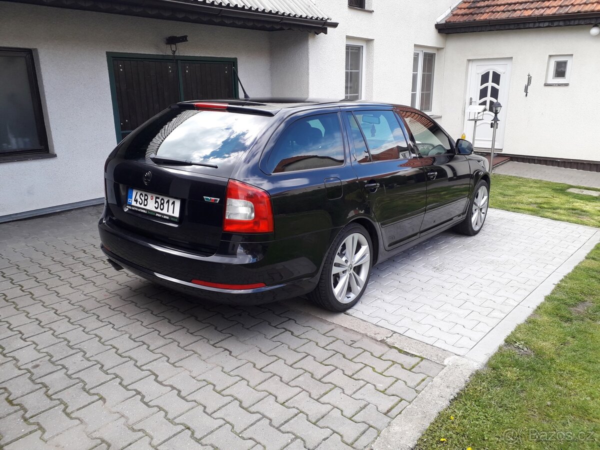 Škoda Octavia II RS 2.0 TDI DSG 2012 - 2