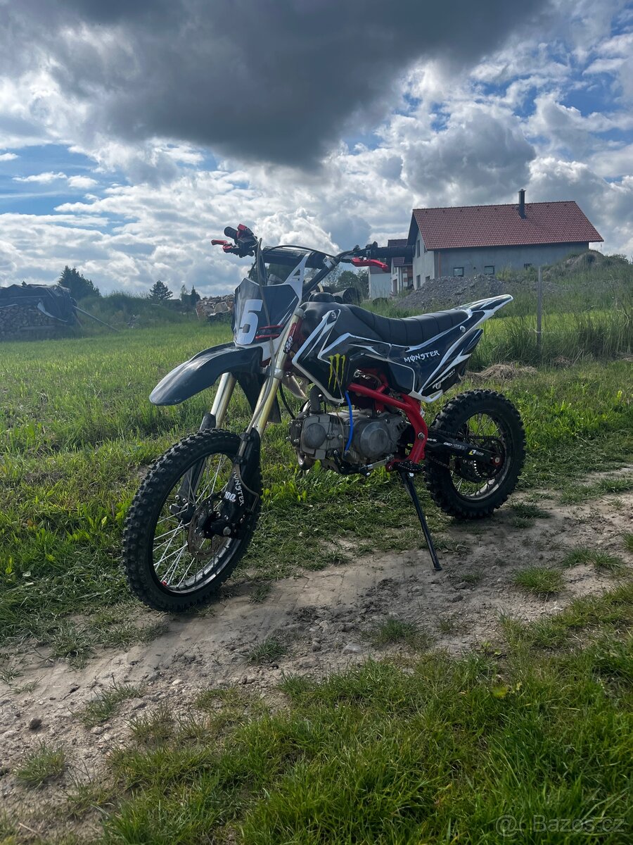 MiniRocket 125 kola 17/14