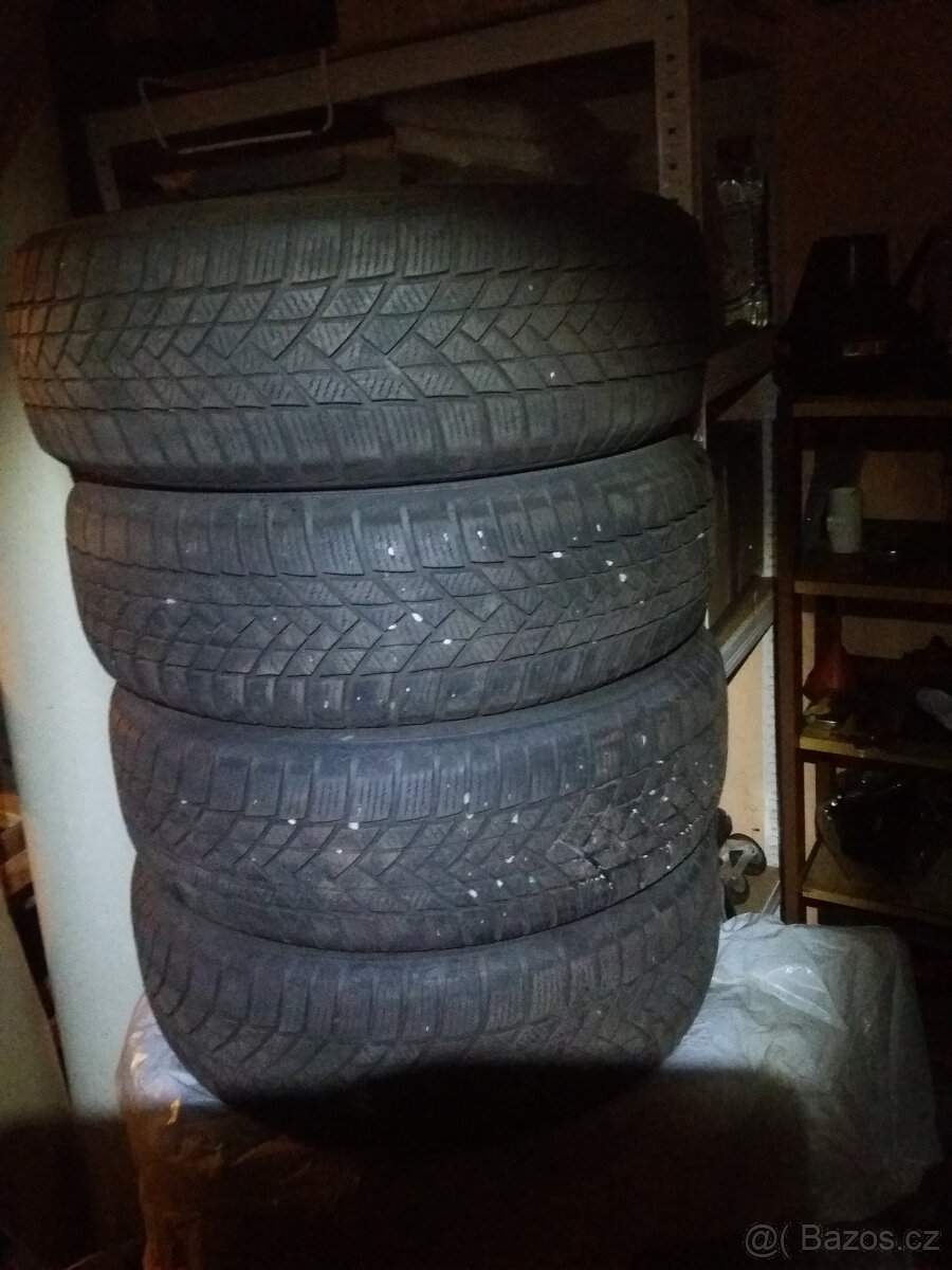 Prodám zimní pneu Matador 195/65 R 15: 4 ks za 400 Kč - 2