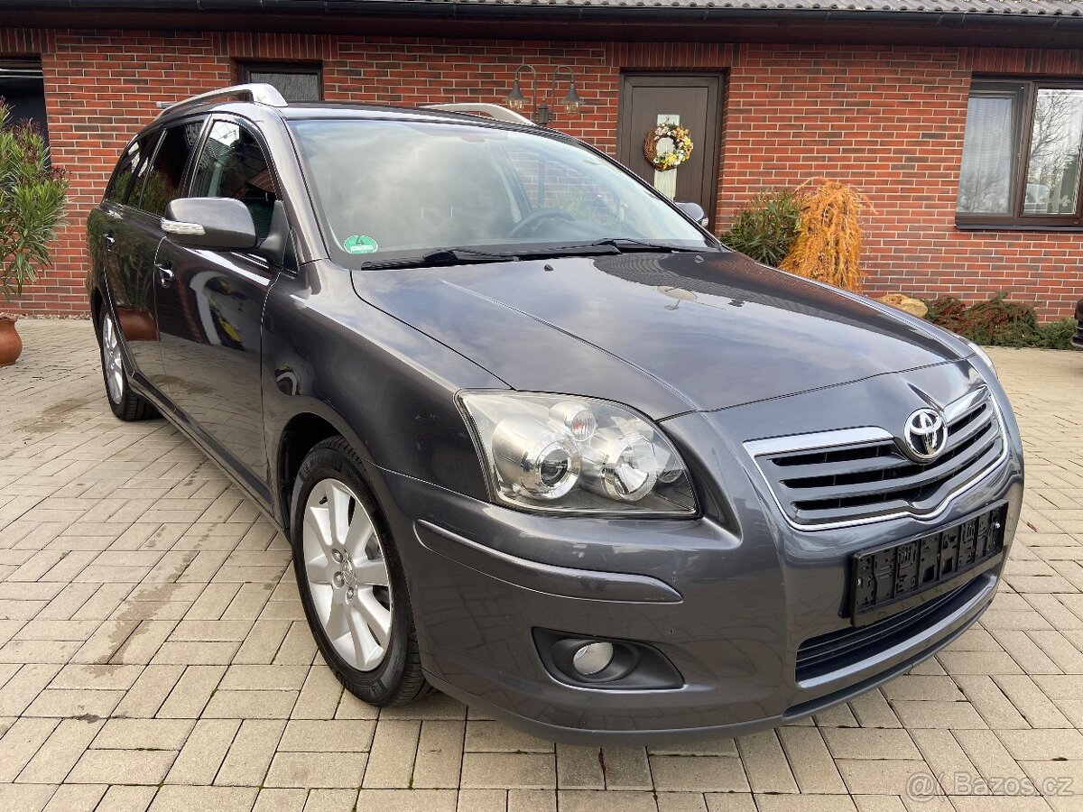 TOYOTA AVENSIS / 1.8 VVTI 16V / 95KW / 1.MAJ. / TOP - 2