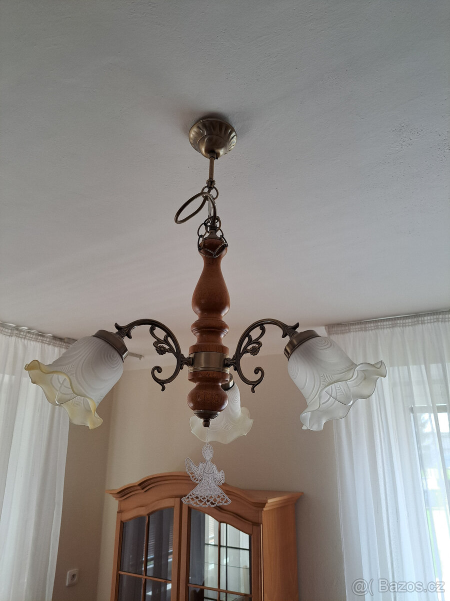 Jídelní sestava z masivu - 2