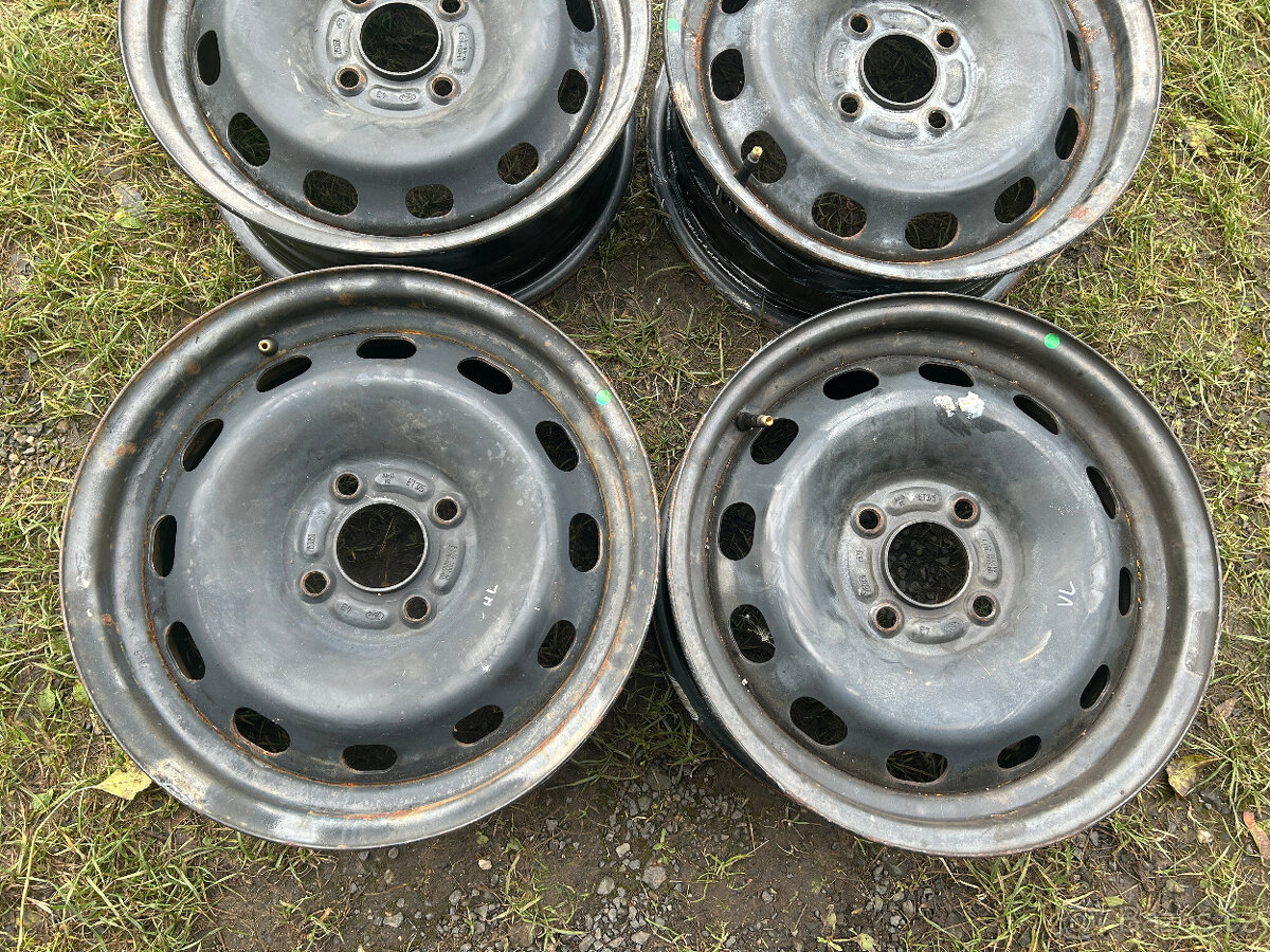4 ks plechových disků Ford 15" 4x108 6J et37,5 - 2