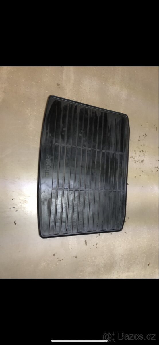 Gumové koberce ŠKODA Rapid Spaceback sada 4+1 ks - 2