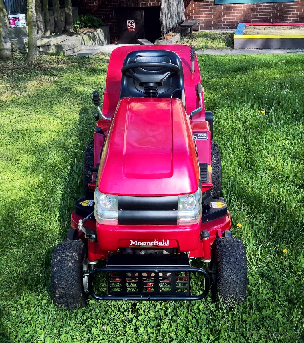 Zahradní malotraktor, sekačka Westwood Countax S1300 - 2