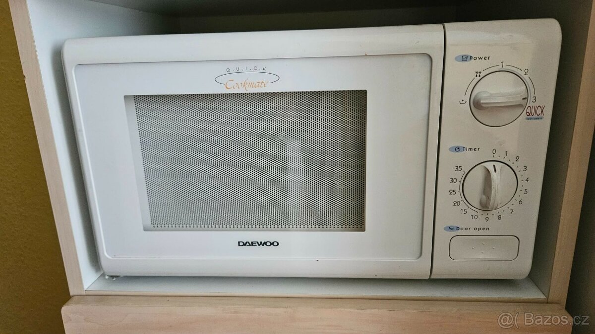 Mikrovlnka Daewoo - 2