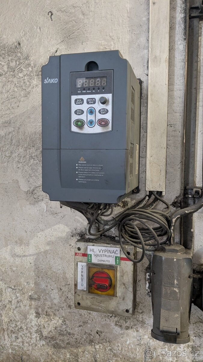 Soustruh TUJ 48P x 1500 mm - 2