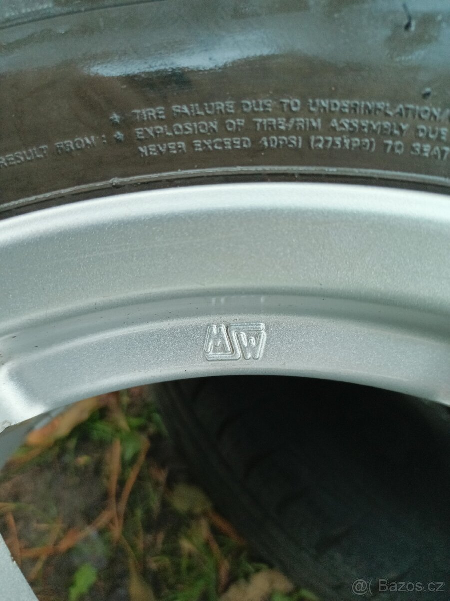 5x114,3 R 16 OZ racing - 2