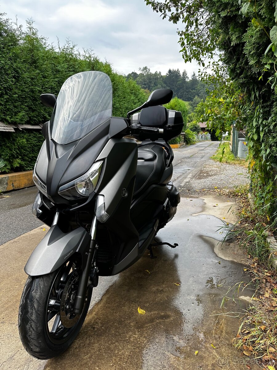 Yamaha XMAX 400 - 2