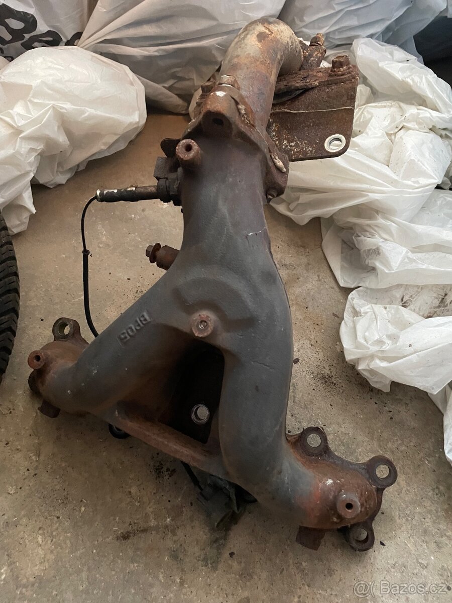 Svody vyfuku mazda - 2