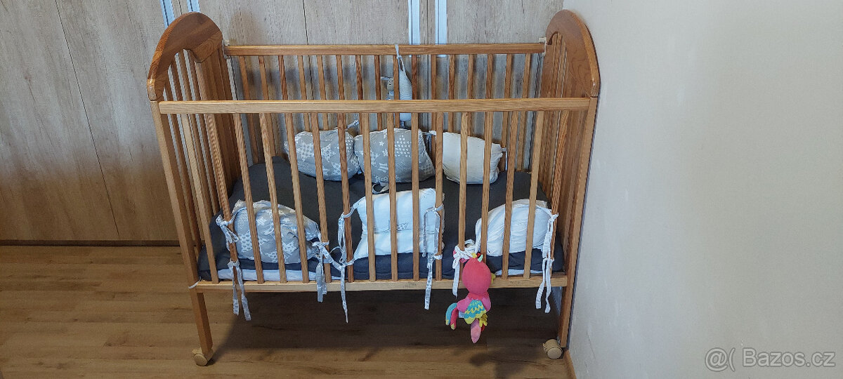 Dětská postýlka - 2