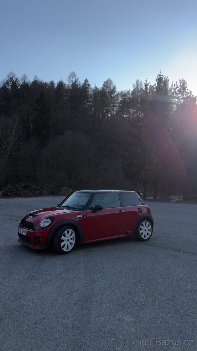 Mini Cooper S R56 JCW 1.6T 141Kw - 2