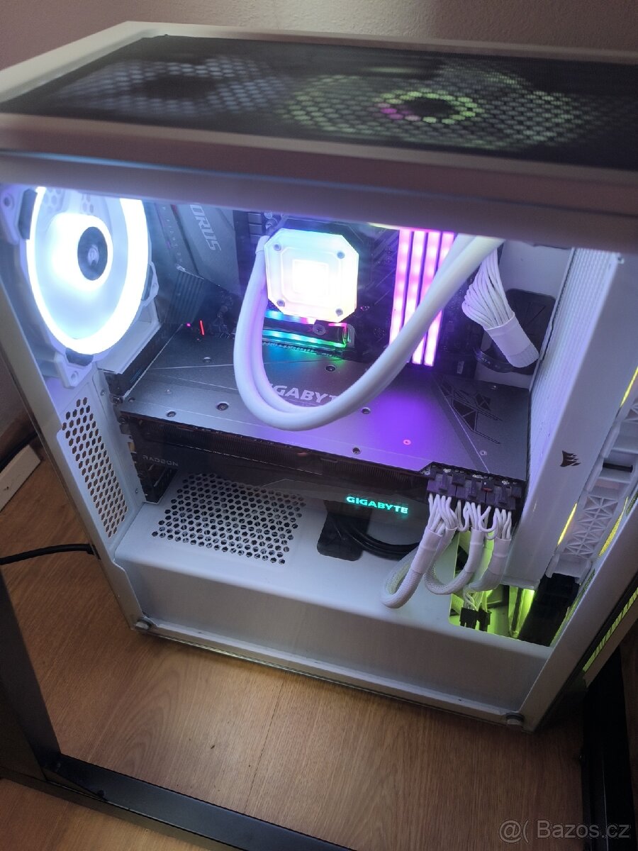 stolní PC - 2