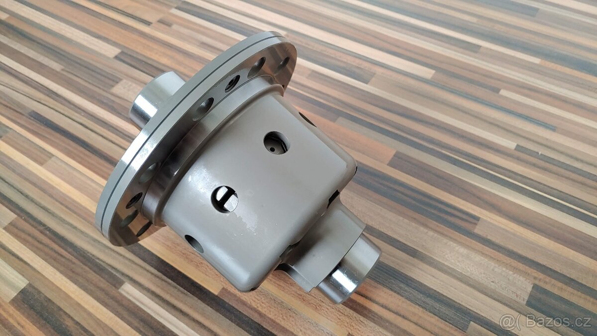 Samosvor na Bmw 135i / 335i M135i / M140i M235i / M240i - 2