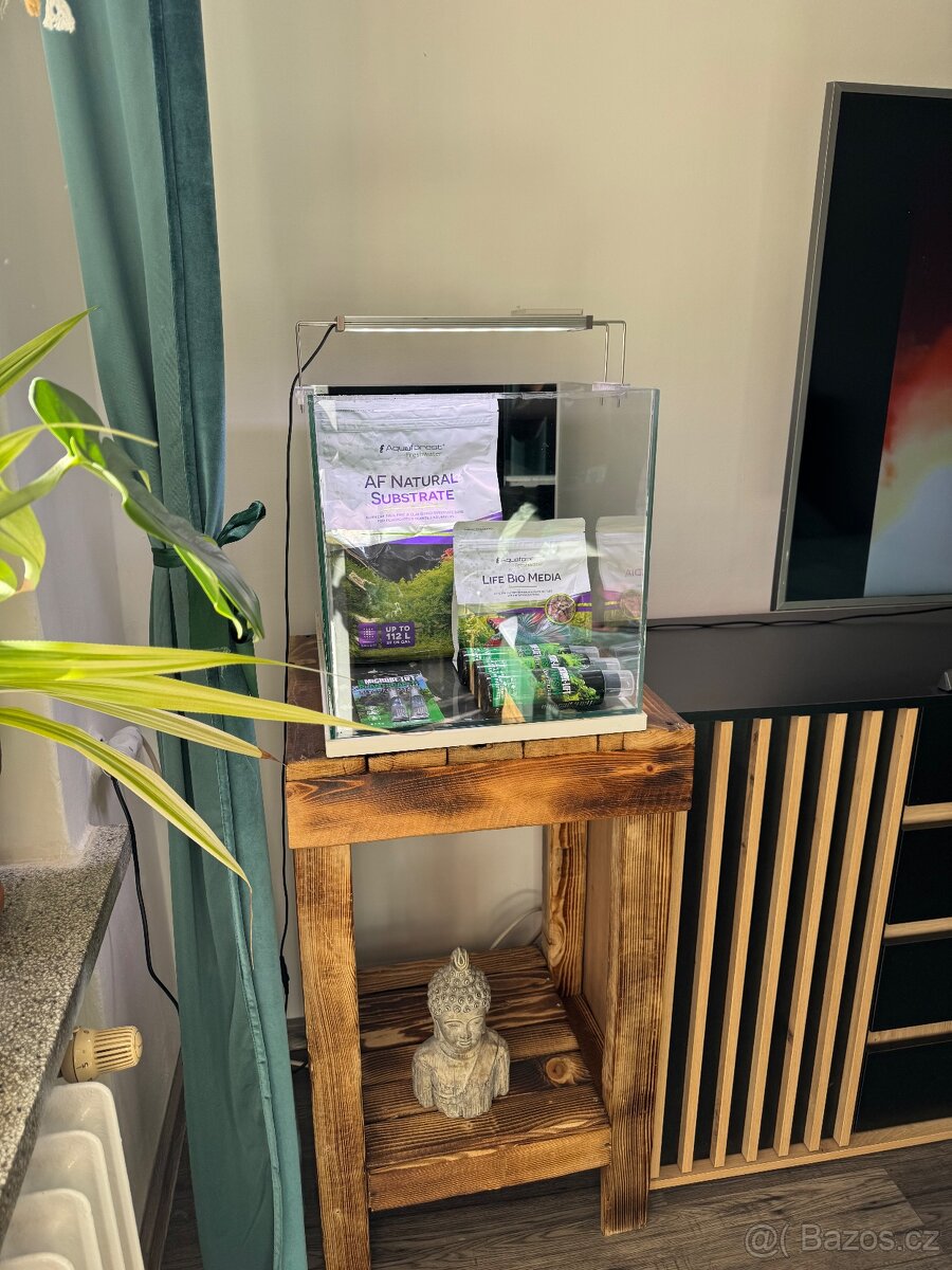 Prodám Akvárium - 2