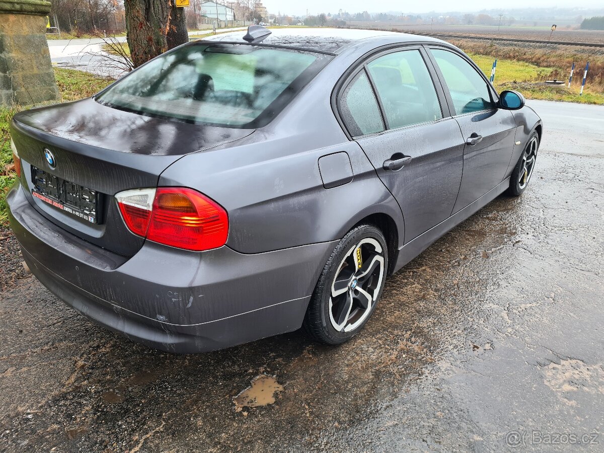 BMW 318 D - 2