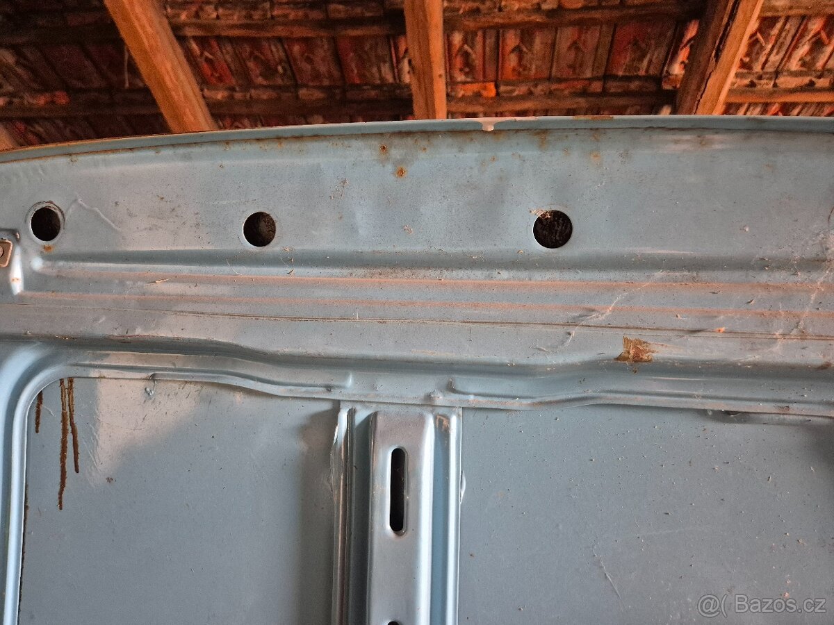 Kapoty škoda 120 - 2