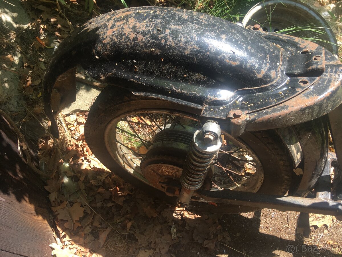 Rám na kolech ČZ 125/453 - 2